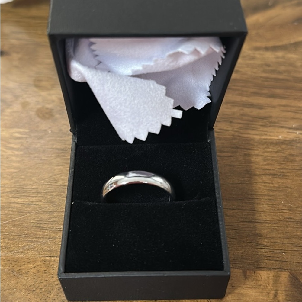 Silver Men's Ring